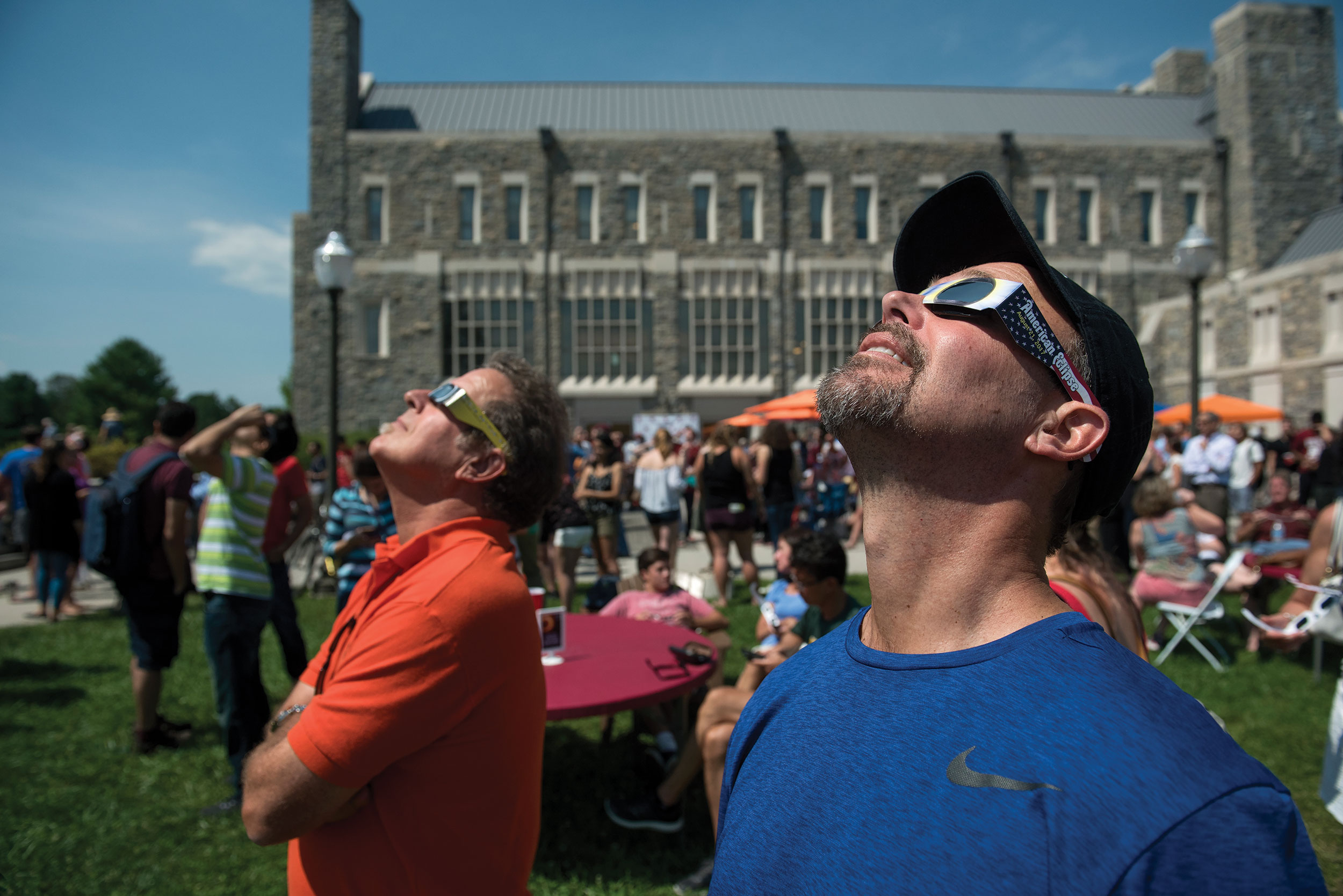 viewing the solar eclipse