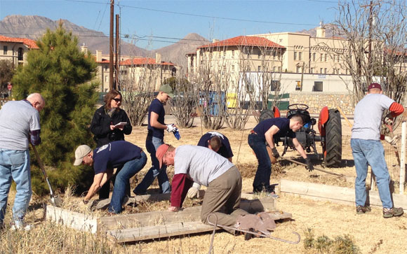 Virginia Tech alumni service event in El Paso, Texas