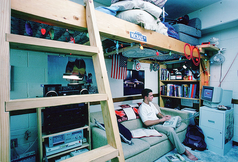 Virginia Tech dorm room, 1990
