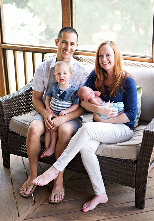 Erica Weikel Muddiman '02 and Bryan A. Muddiman '03 with children