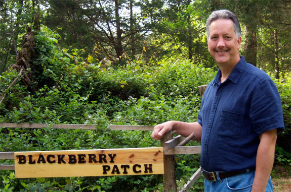 Stuart Price '86 and his wife, Melissa, live on a 16-acre spread—Price Gardens—in rural Amelia County, just southwest of Richmond.  This July, Stuart expects to harvest 1,000 blackberries from this patch.