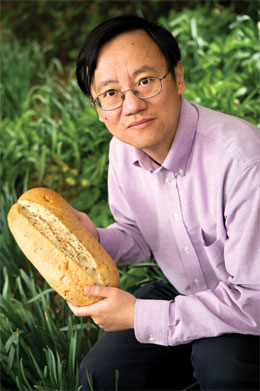 Y.H. Percival Zhang; photo by Logan Wallace