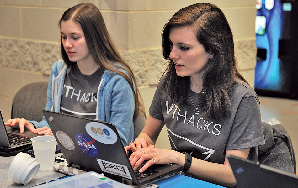Virginia Tech students at VTHacks competition