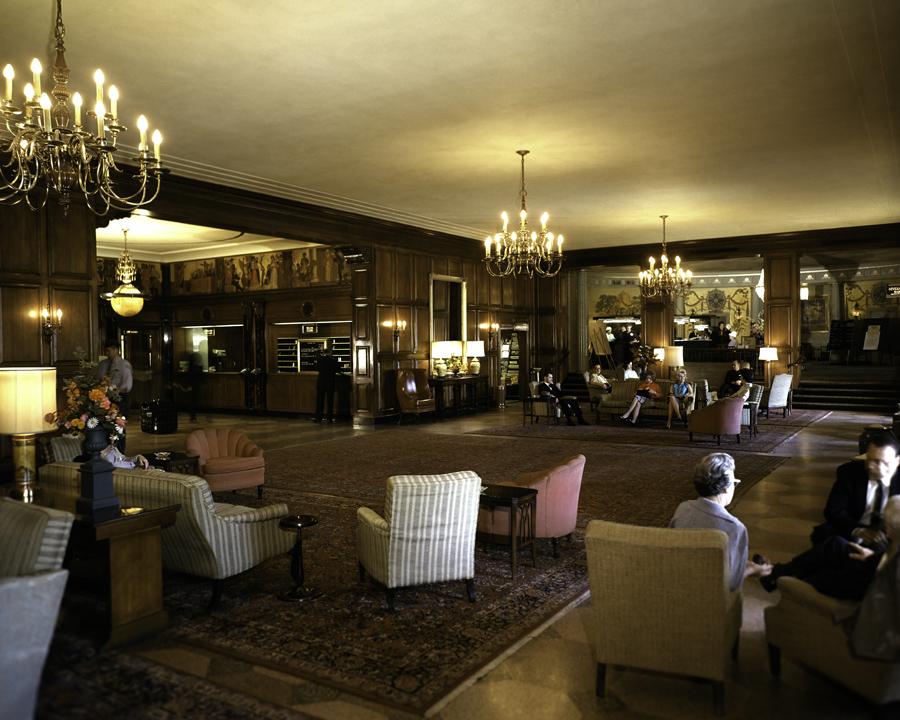 Hotel Roanoke lobby